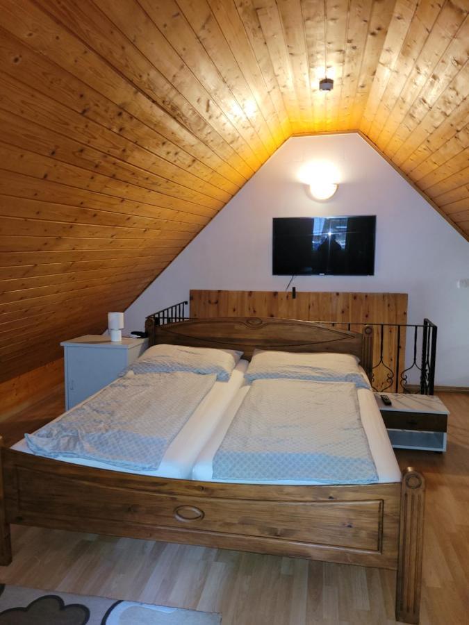 Hotel Mohas Vendeghaz Koszeg Mohas Ut 107 Zewnętrze zdjęcie