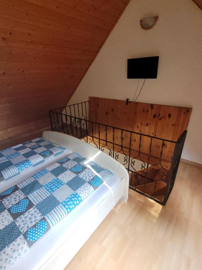 Hotel Mohas Vendeghaz Koszeg Mohas Ut 107 Zewnętrze zdjęcie