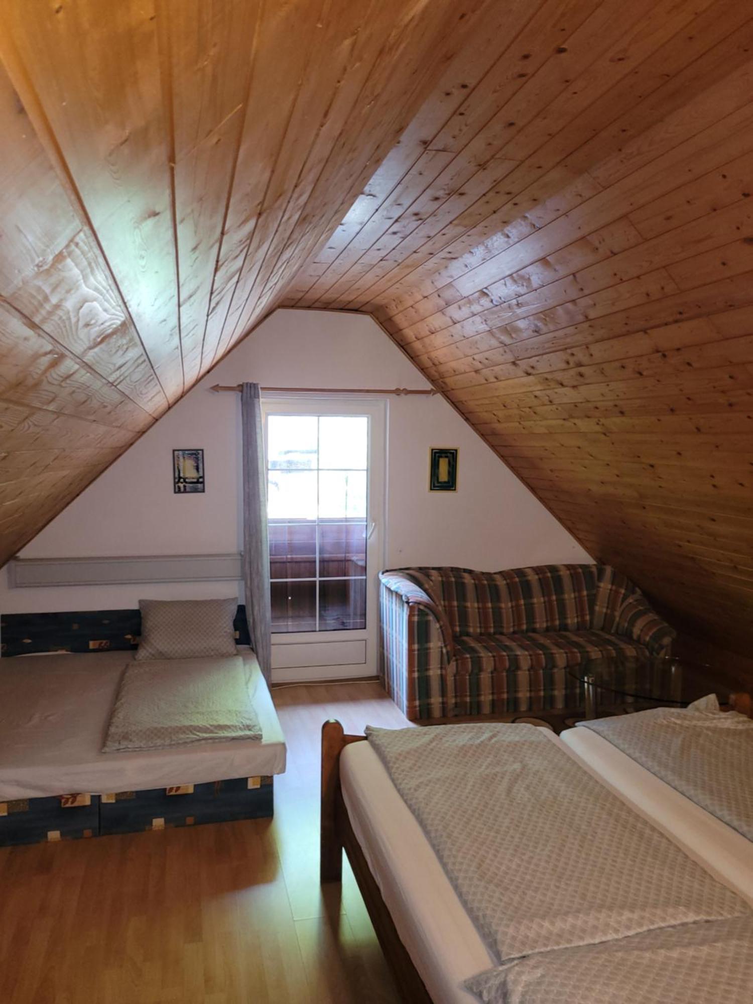 Hotel Mohas Vendeghaz Koszeg Mohas Ut 107 Pokój zdjęcie